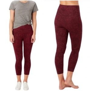 SPANX Lamn Cropped Legging in Garnet Rose Size XL